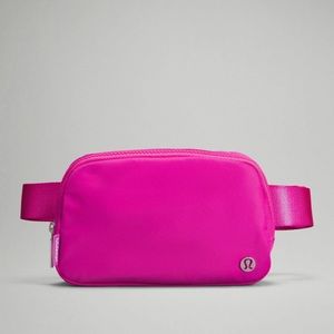 LULULEMON | Everywhere Belt Bag 1L | Sonic Pink